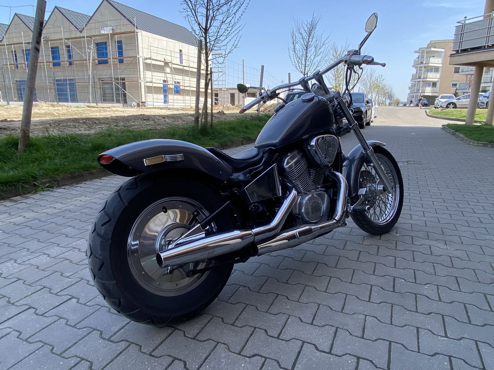 Honda Shadow 600 Custom