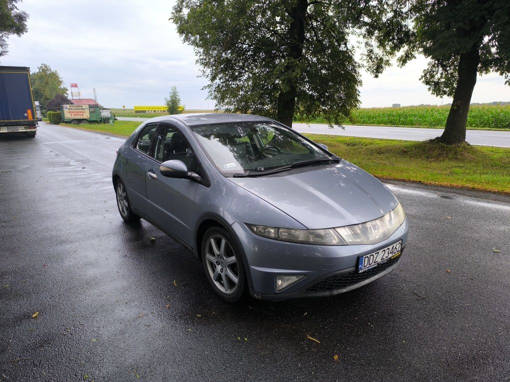 Honda Civic VIII  2.2 ictdi