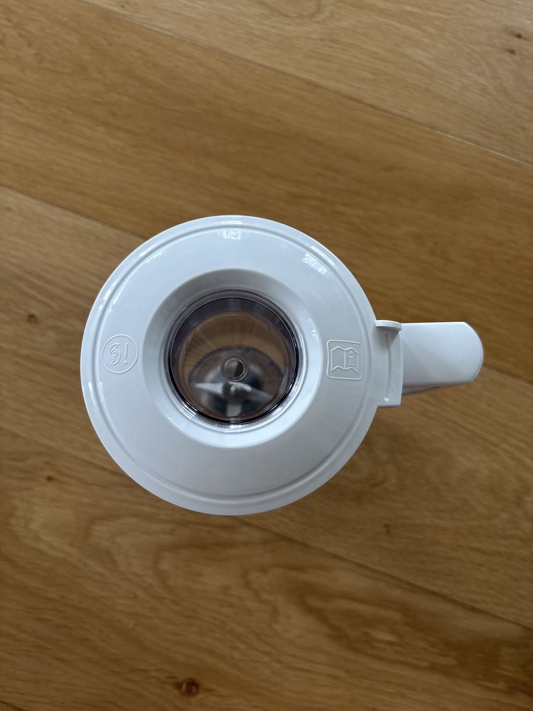 Blender kielichowy do robota Bosch MUM