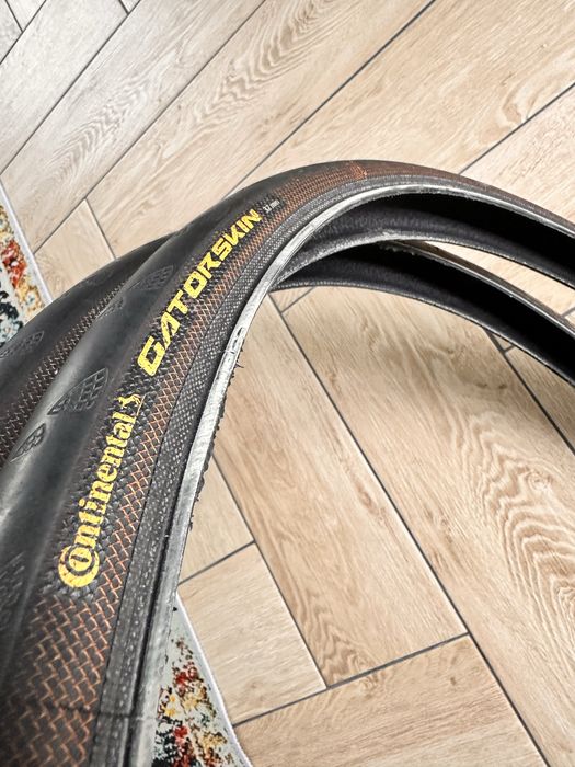 2 opony szosowe 28 32mm 32-622 Continental Gatorskin 700x32c brązowe