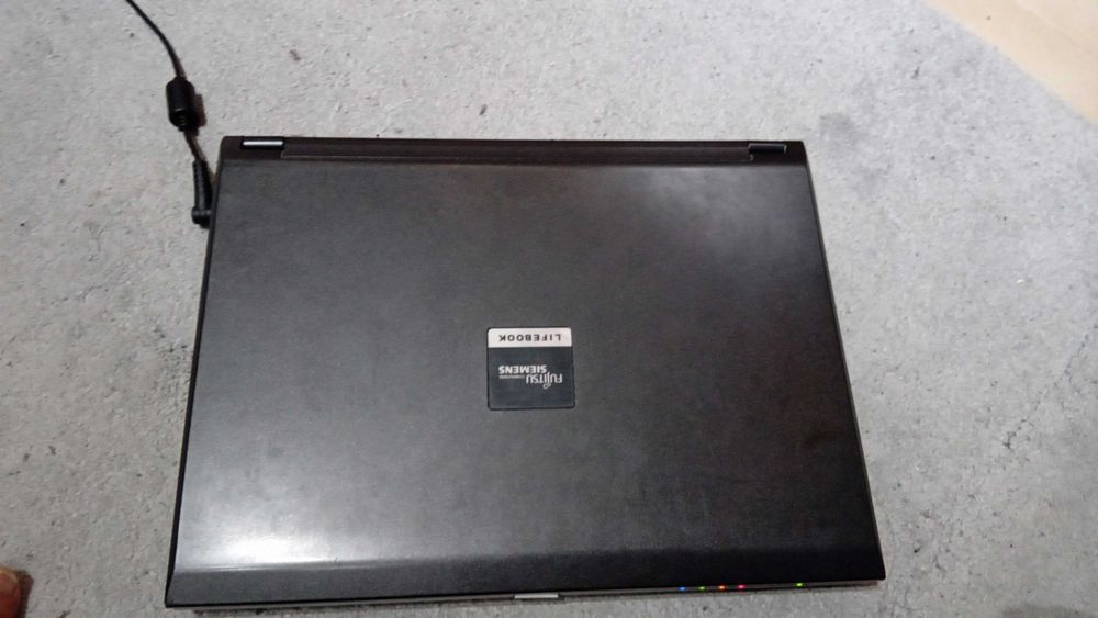 Lifeebok  s series da  fujitsu Siemens