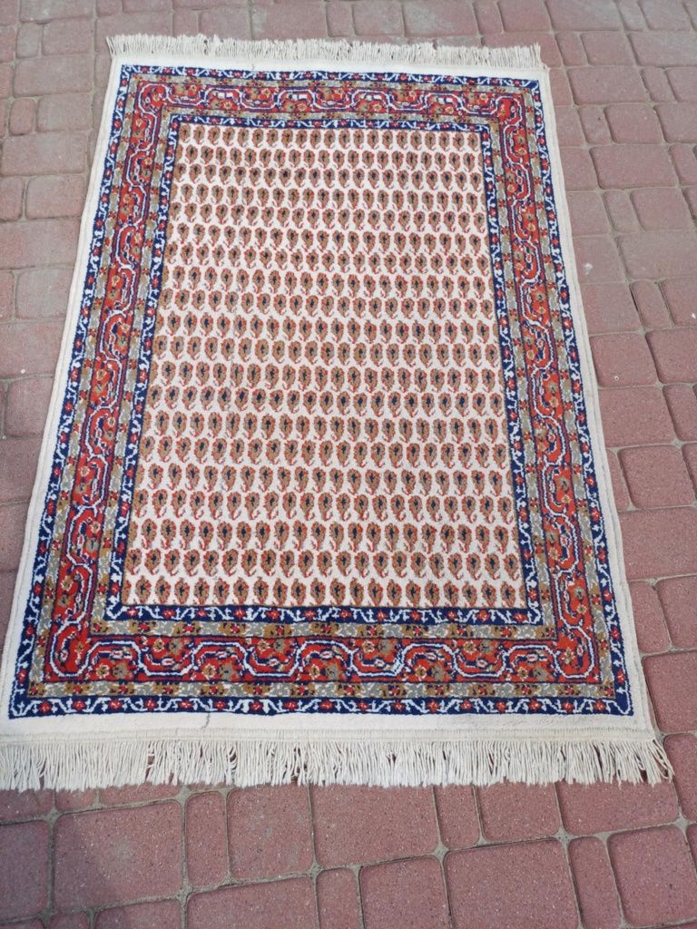 Wełniany orientalny chodnik tkany dywan 100cm x 156cm