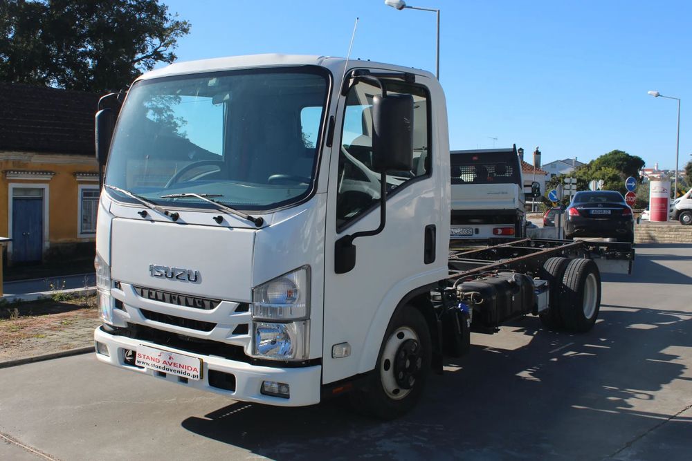 Isuzu N 35.150