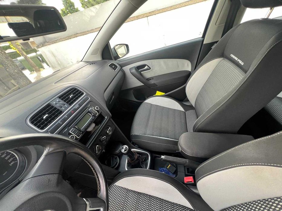 Volkswagen 1.6 TDI Diesel 2010 CrossPolo