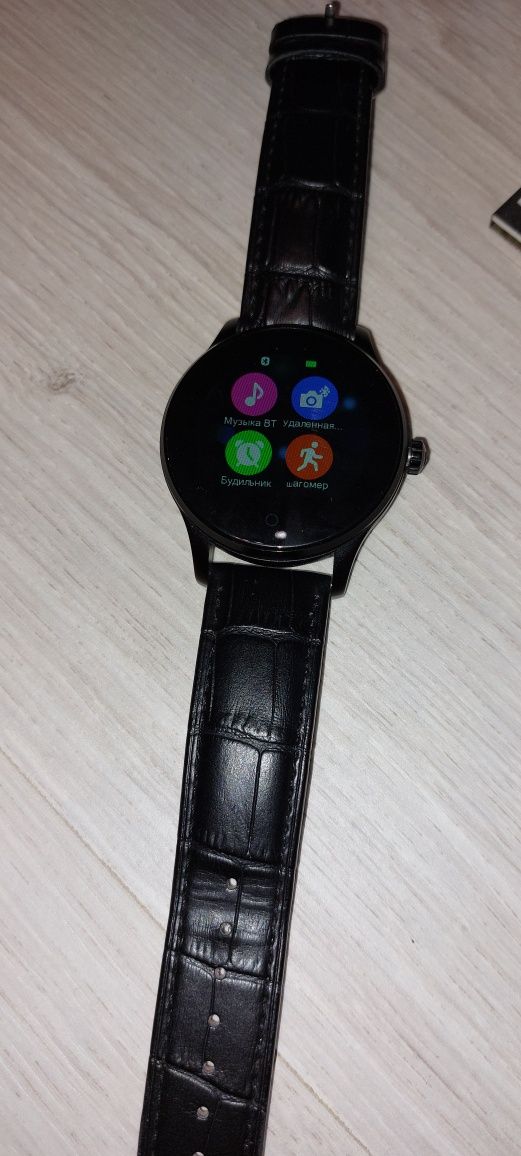 Годинник smartwatch