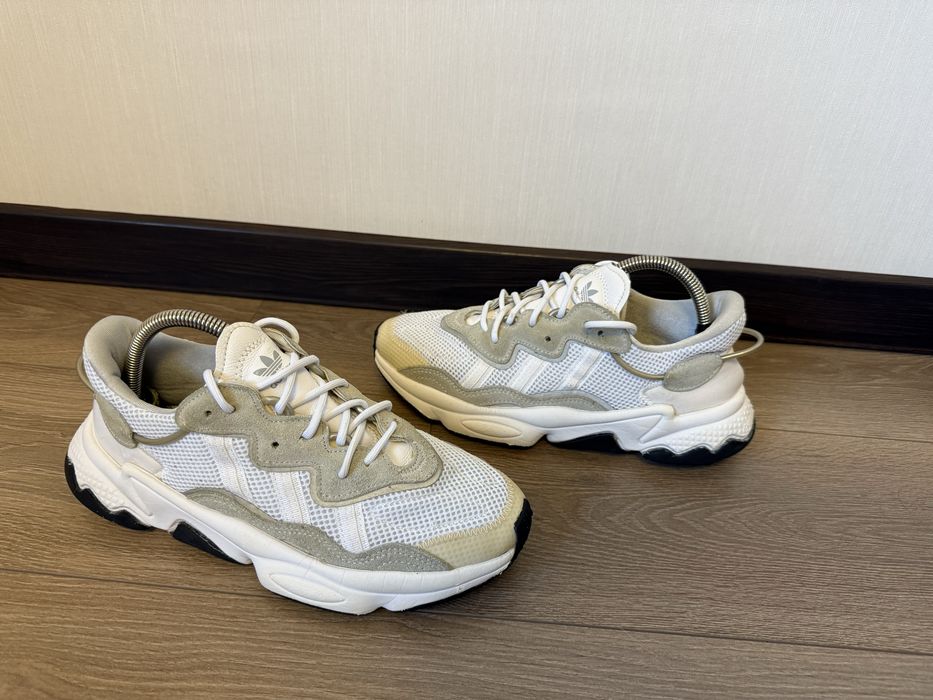 Кросівки adidas Ozweego 42 розмір