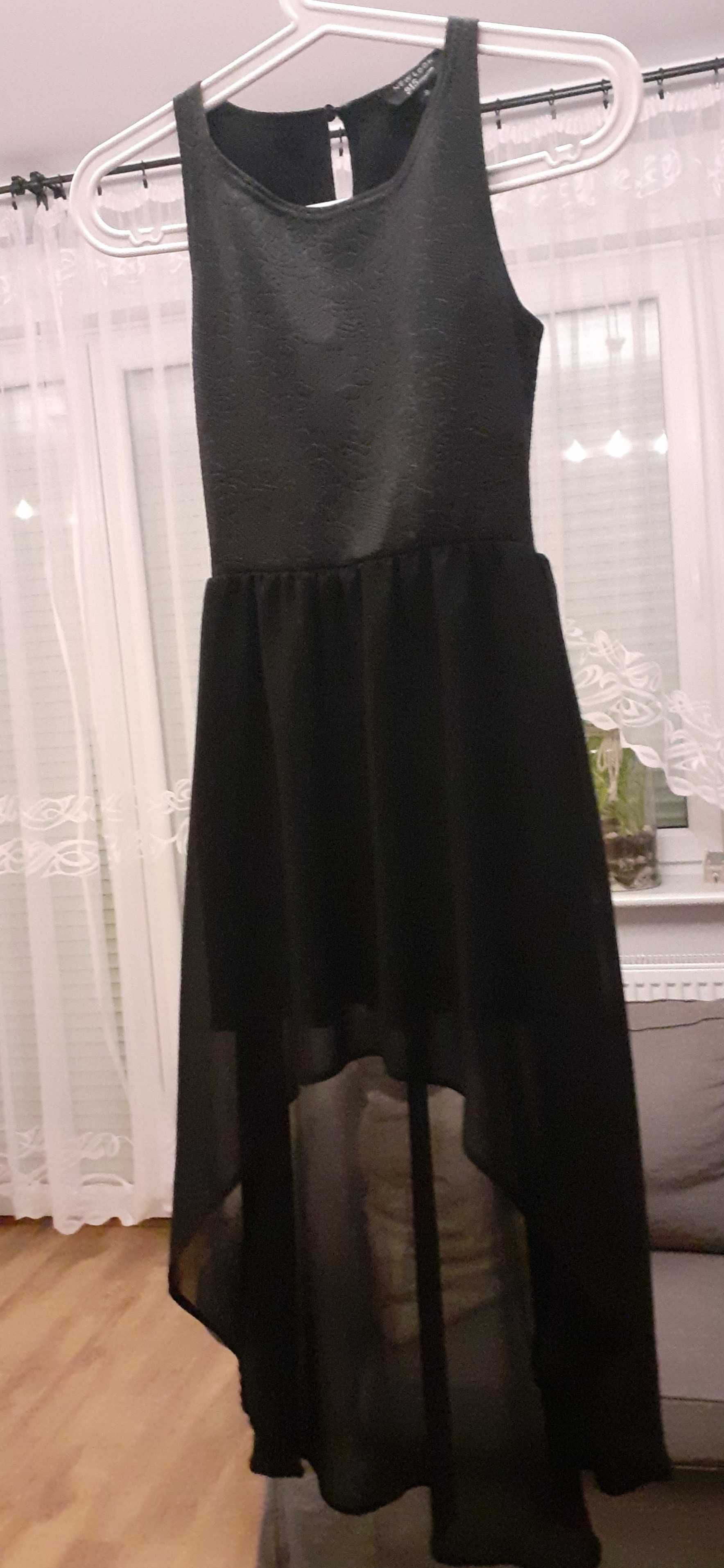 Sukienka New Look z przedłużonym tyłem