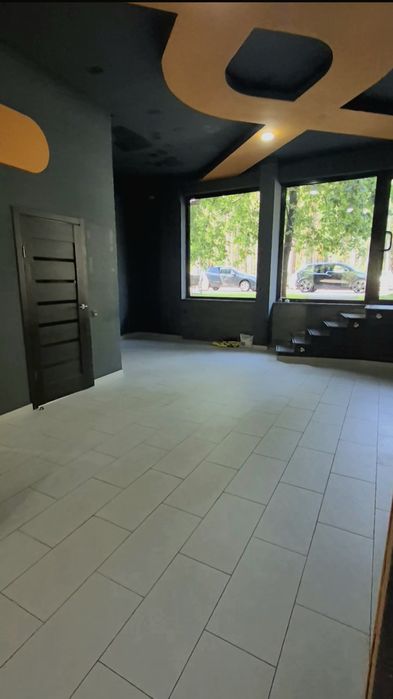 Комерційне приміщення. ЖК Парк Таун.