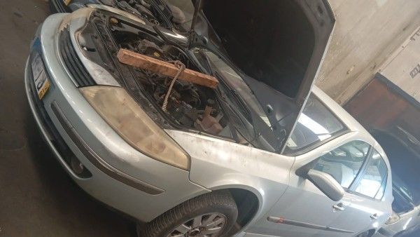 Para Peças Renault Laguna Ii (Bg0/1_)