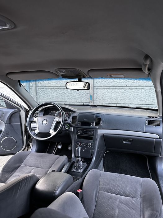 Продам свою машину Chevrolet epica 2.0