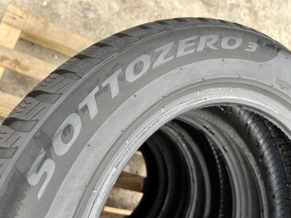 205/60 r16 Pirelli Sottozero 3 Резина зимняя 95%