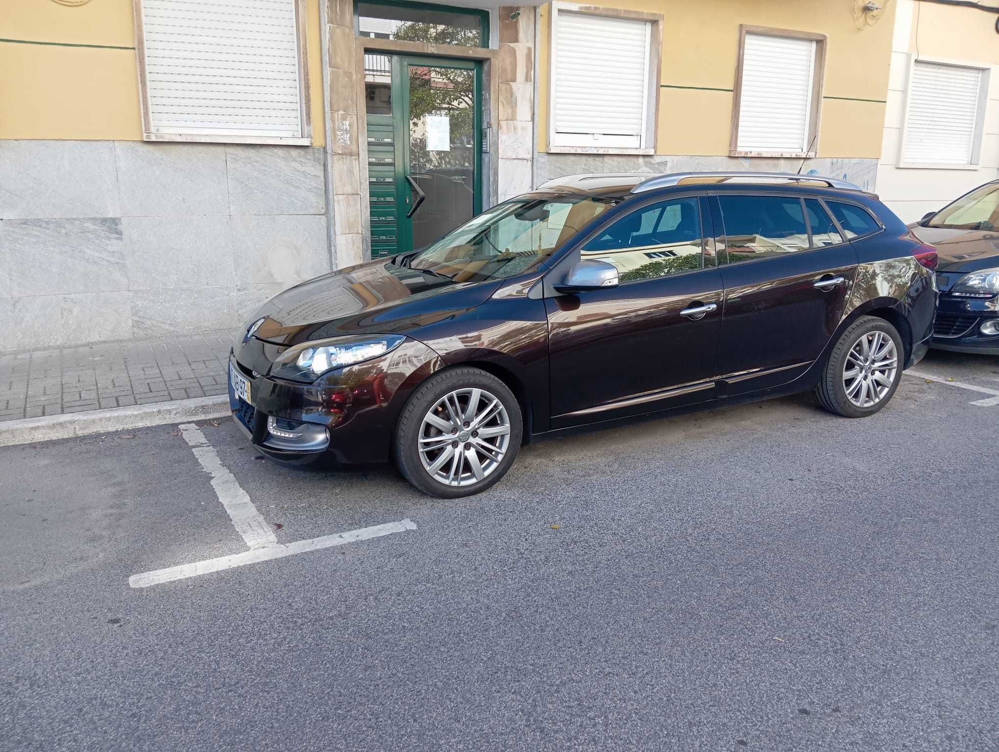 Renault Megane Sport Tourer 1.5 DCI 110cv GT Line
Nacional