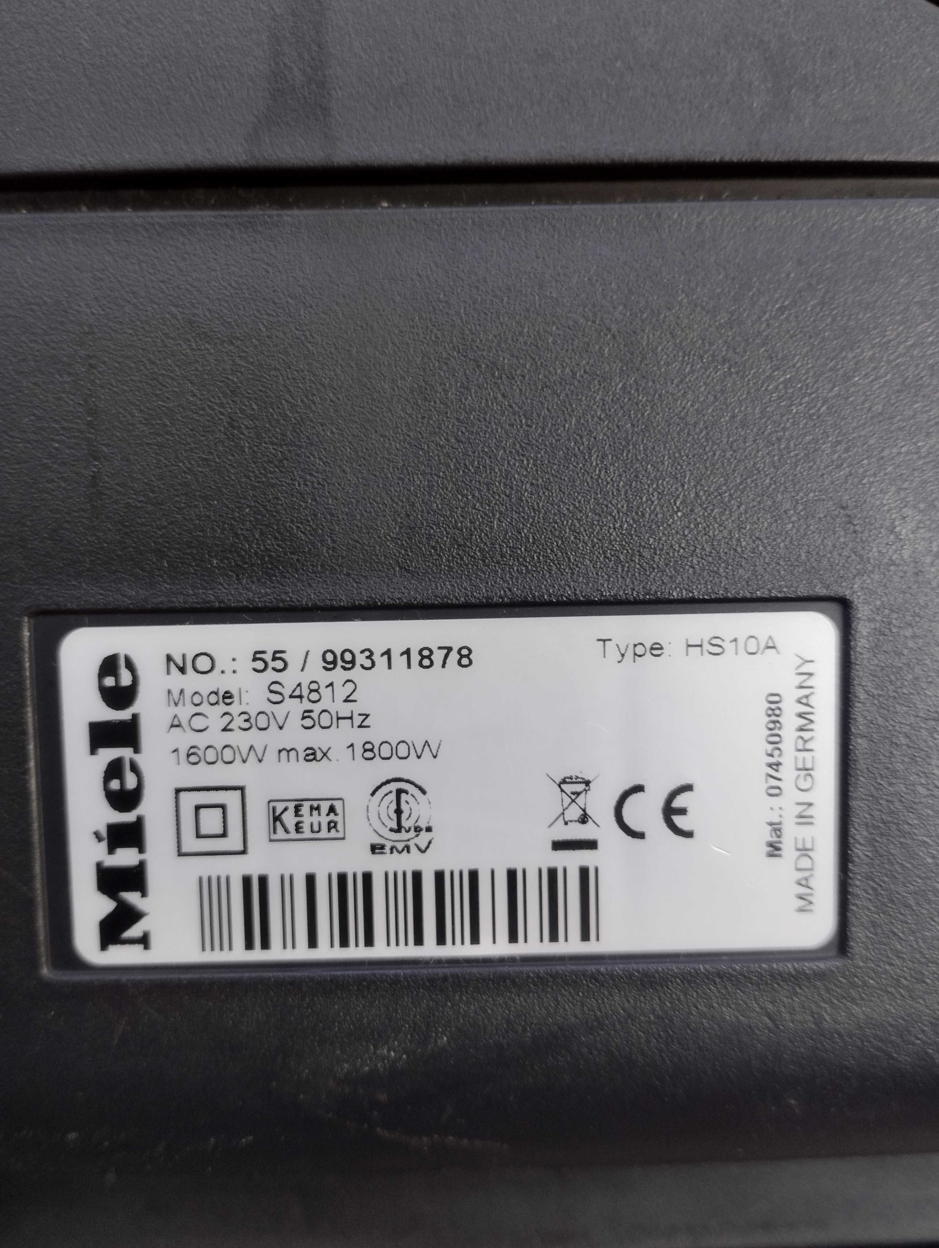 Odkurzacz akumulatorowy Miele model S4812