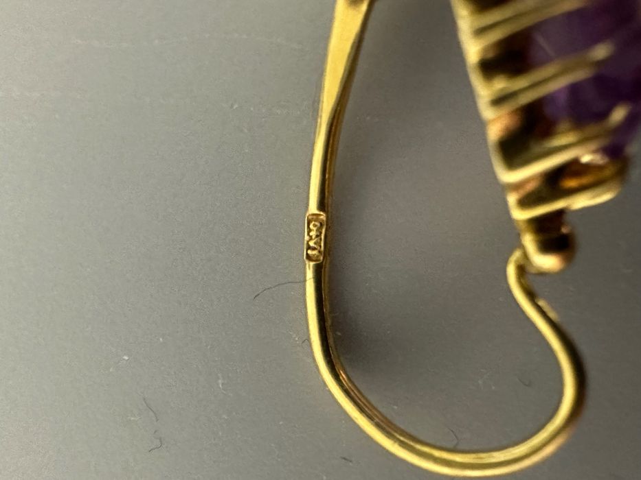 Серьги золотые 750 пробы с александритом со звездой 6,11грам