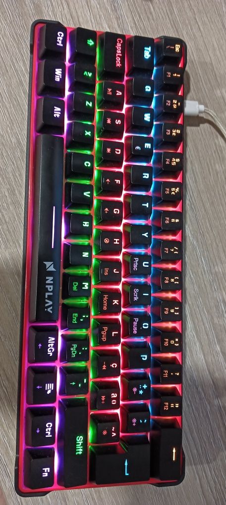 Teclado Nplay como novo
