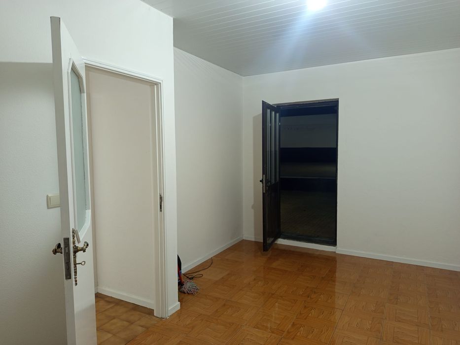 Moradia térrea T2_Ao Campo Alegre