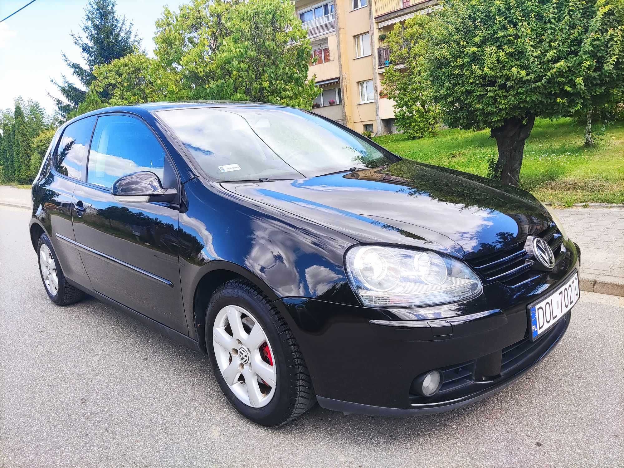 VOLKSWAGEN GOLF 5 / V 2.0 FSi 150KM /  2004R Alu / Klima / Xenon itp.