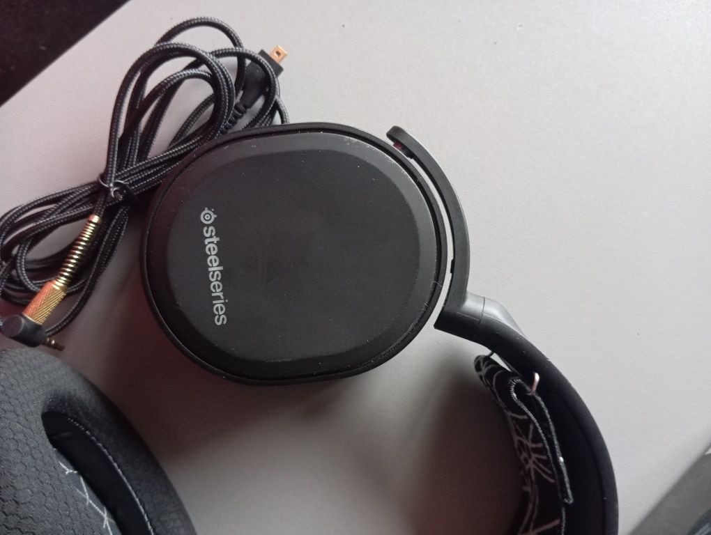 Słuchawki Steelseries Arctis 5