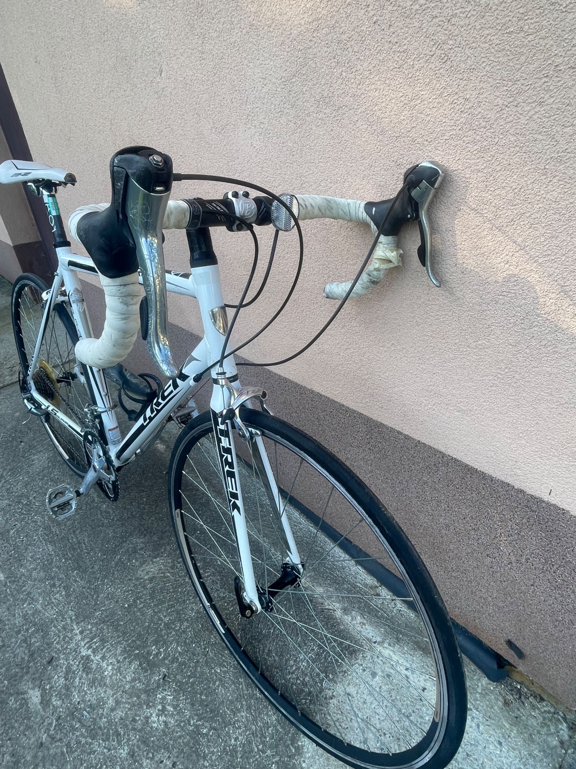 Rower szosowy Trek Alpha