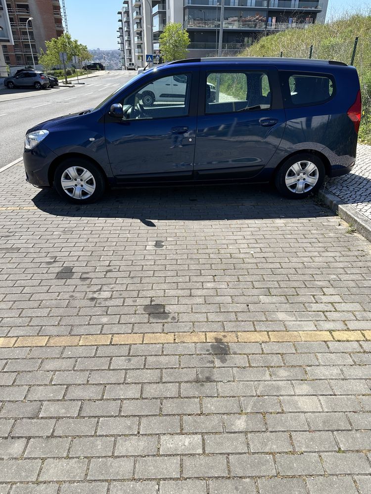 Dacia Lodgy Azul