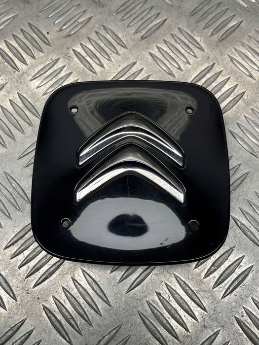 Citroen C3 Dekielek OSŁONA Znaczek