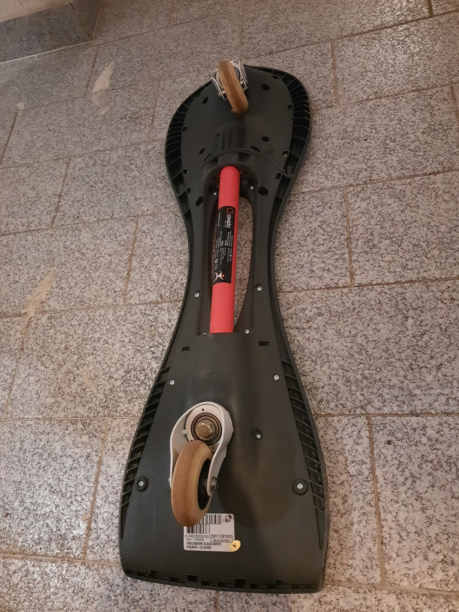 Vendo skate de 2 rodas como novo