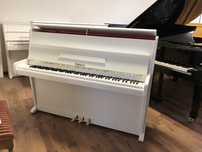 Pianino weinbach biale Petrof czarne od Piano Design