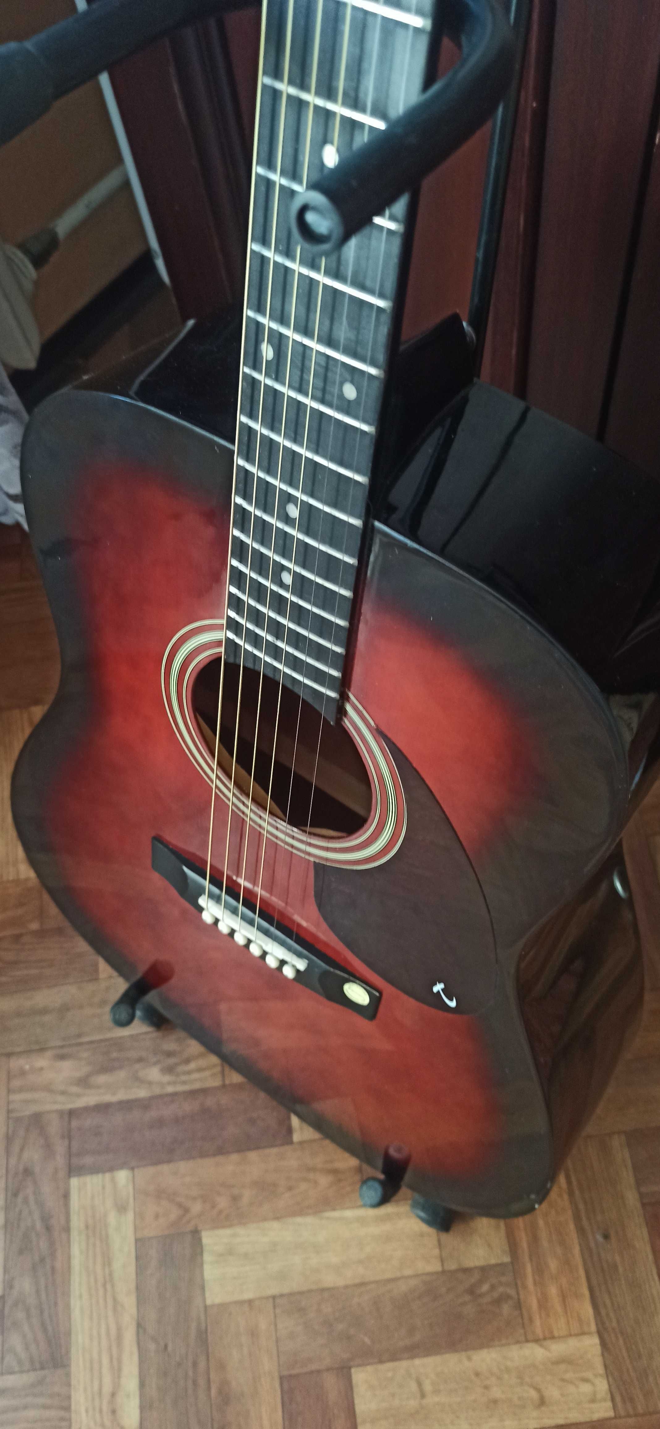 Gitara akustyczna TENSON  DREADMOUGHT z pokrowcem