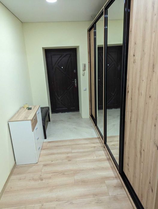 Стильна 2к квартира з дизайнерським ремонтом Озерна 
ID: 40579