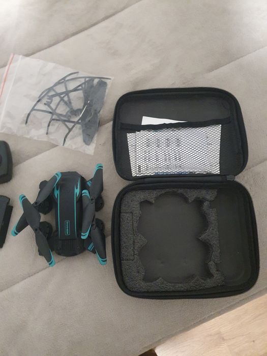 Drone muito com câmera 4K