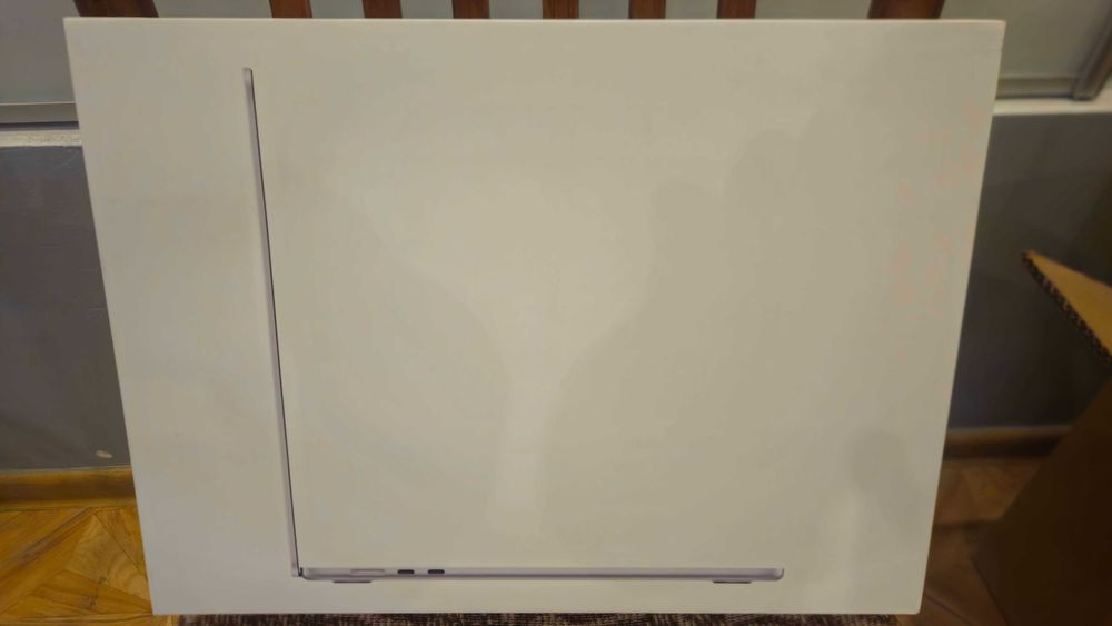 Apple MacBook Air 15", procesor M4, GPU, RAM 16 GB, dysk 512 GB SSD