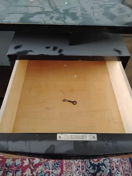 Kredens meblościanka szafa biurko krzeslo zestaw