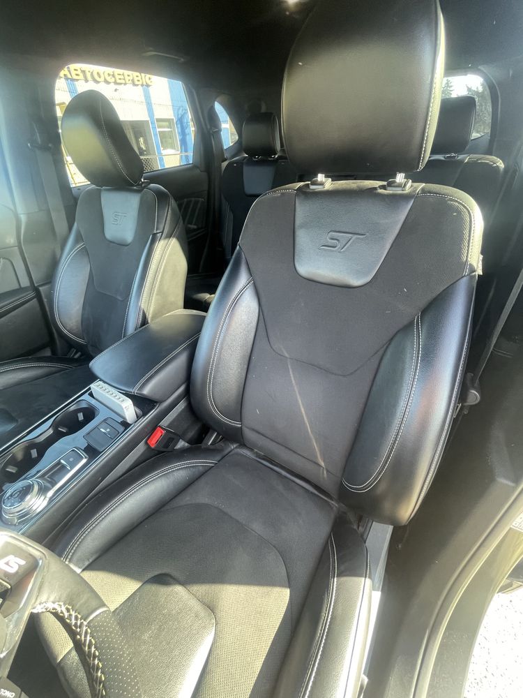 Ford Edge st 2019