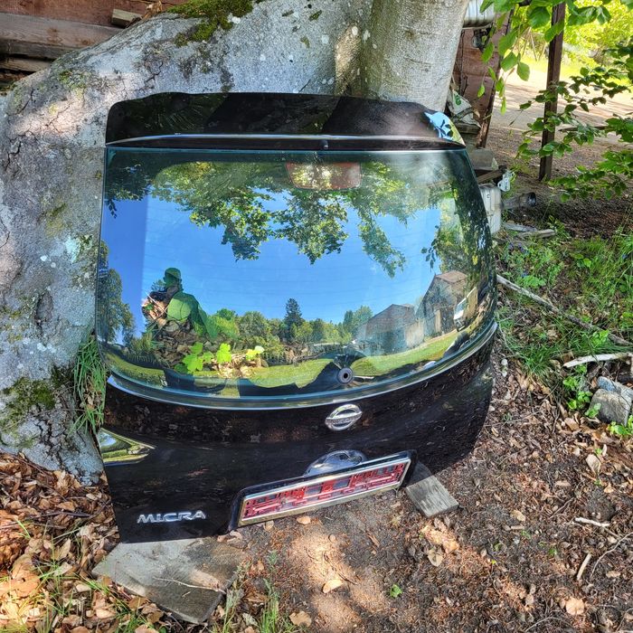 Klapa bagażnika Nissan Micra III K12 2005r Z11G