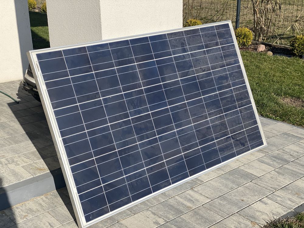 Panele fotowoltwiczne polikrystaliczne moce od 185 do 240 watt