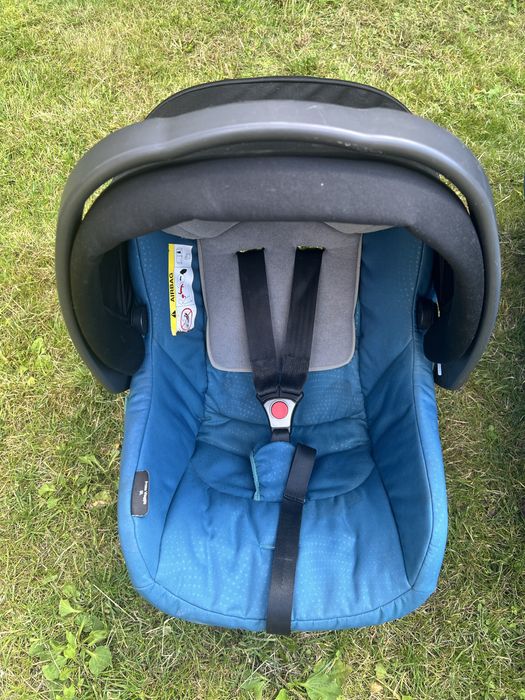 wózek Peg Pergo niebieski 4w1 gondola, spacerówka i nosidełko/fotelik