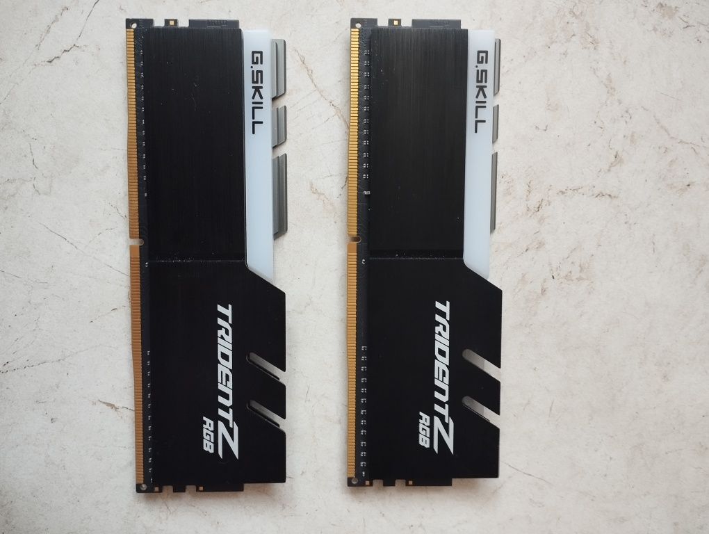 Оперативная память g.skill trident z rgb 16gb 3200