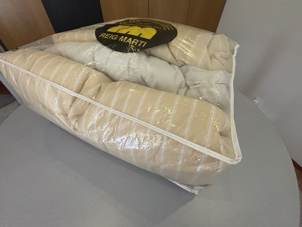 Conjunto de 2 Edredões para cama de Criança