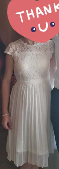 Жіноча біла  мережевна сукня