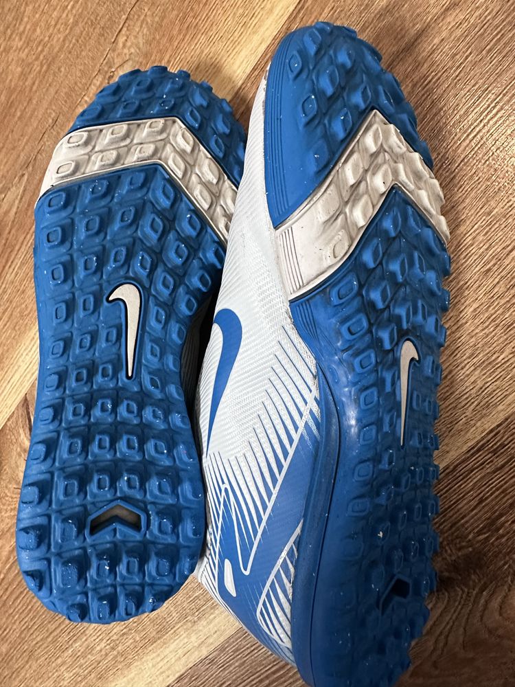 Сороконіжки (original nike air zoom football boots)
