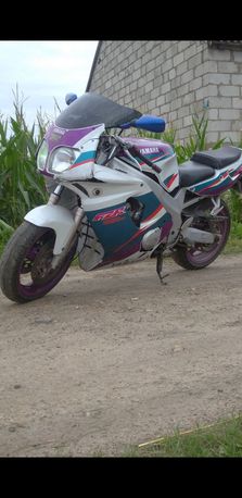 Sprzedam Yamaha fzr 600