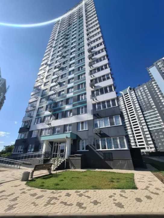 Скай Сити 2 х комнатная квартира 70 м2