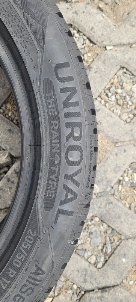 205/50r17 93V XL Uniroyal allseasonexpert2 z 2019r.