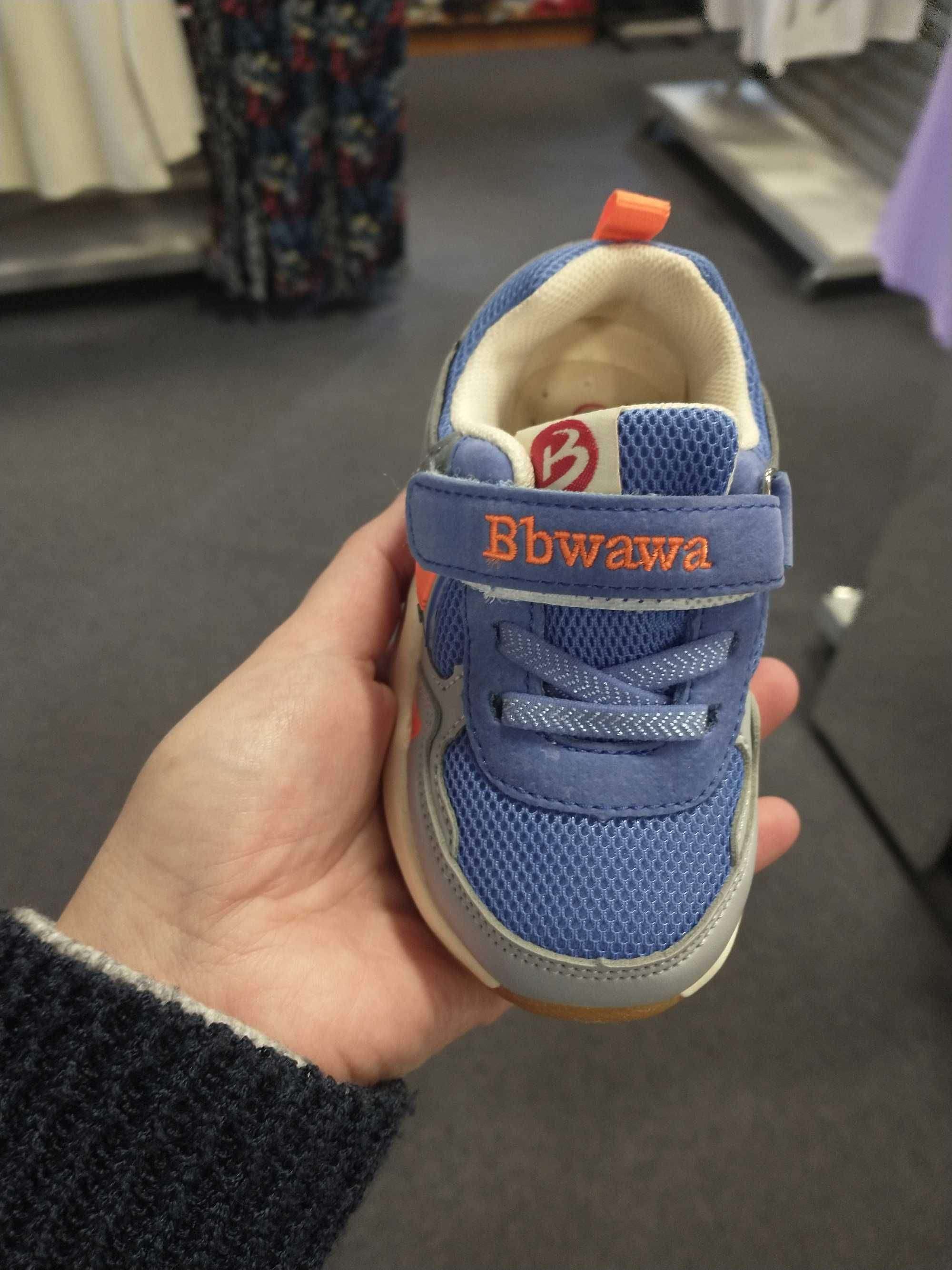 R 24 wkładka 15 cm buty sportowe dla chłopca maluszka adidasy na rzepy