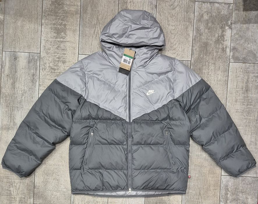 Куртка Nike Storm-fit Windrunner Primaloft FB8185-077