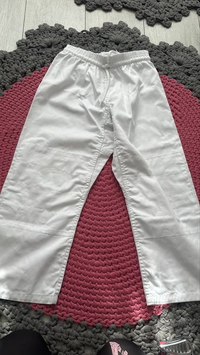 Spodnie na judo-karate na 130 cm