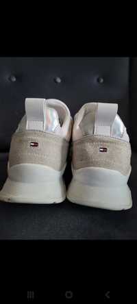 Buty sportowe Tommy Hilfiger r.39