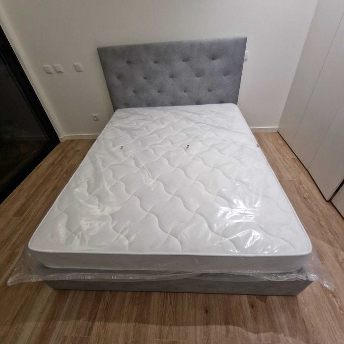 Camas de Casal Estofadas de Luxo 199€ Disp. em Várias Cores! 190x140m!