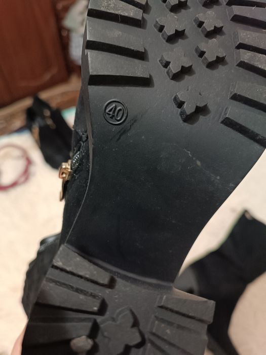 Чобітки жіночі зимові