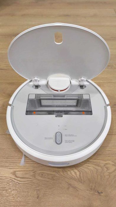 Робот-пилосос Xiaomi Mijia Mi Robot Vacuum Cleaner SDJQR02RR